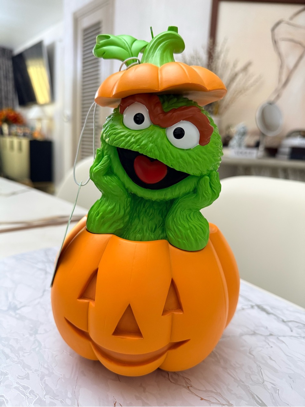 Sesame Street Oscar the Grouch Pumpkin Pail in Green & Orange